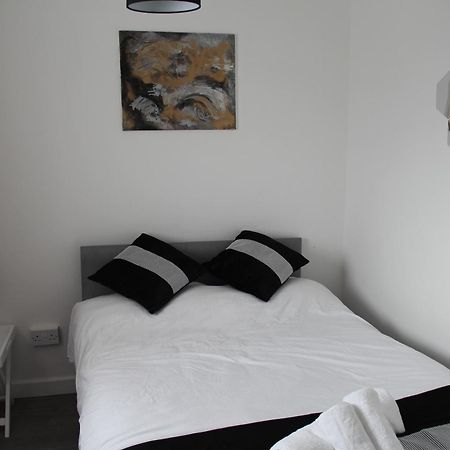 Coolfin House-Close To Excel, Contractors, Relocators, Paid Parking Villa Londra Exterior foto