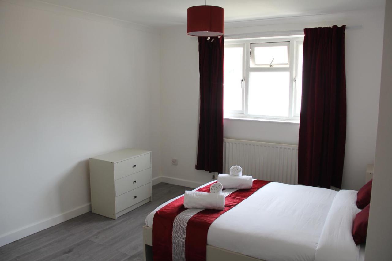 Coolfin House-Close To Excel, Contractors, Relocators, Paid Parking Villa Londra Exterior foto