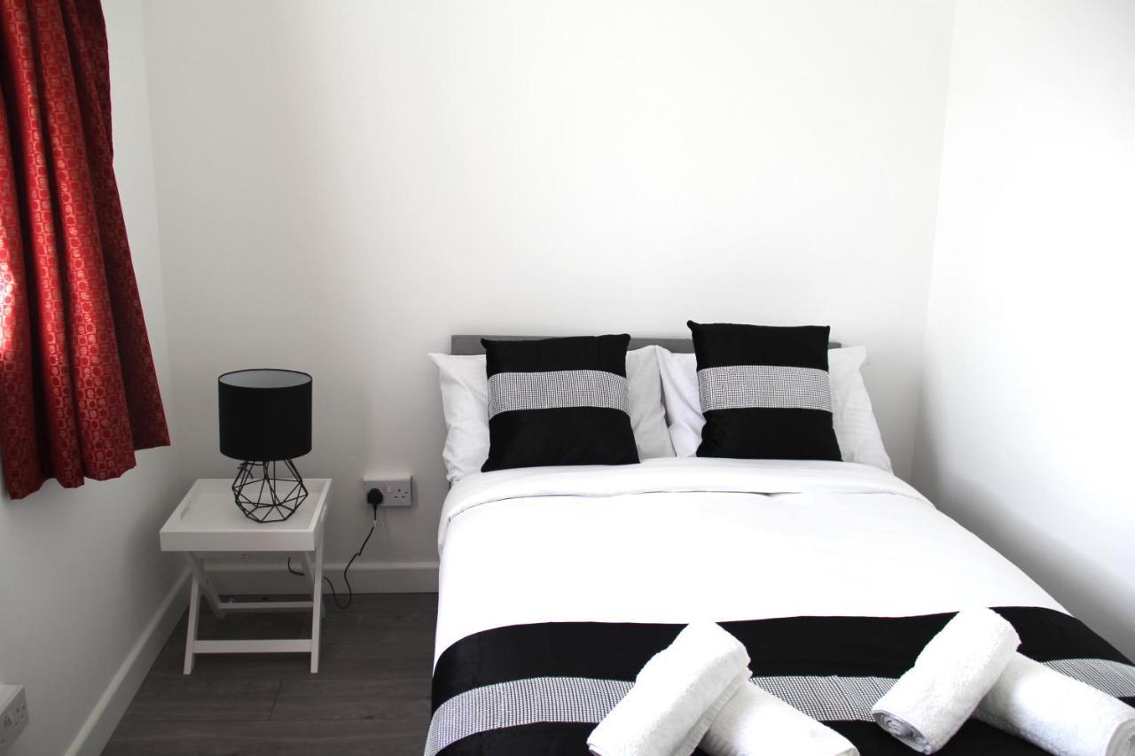 Coolfin House-Close To Excel, Contractors, Relocators, Paid Parking Villa Londra Exterior foto
